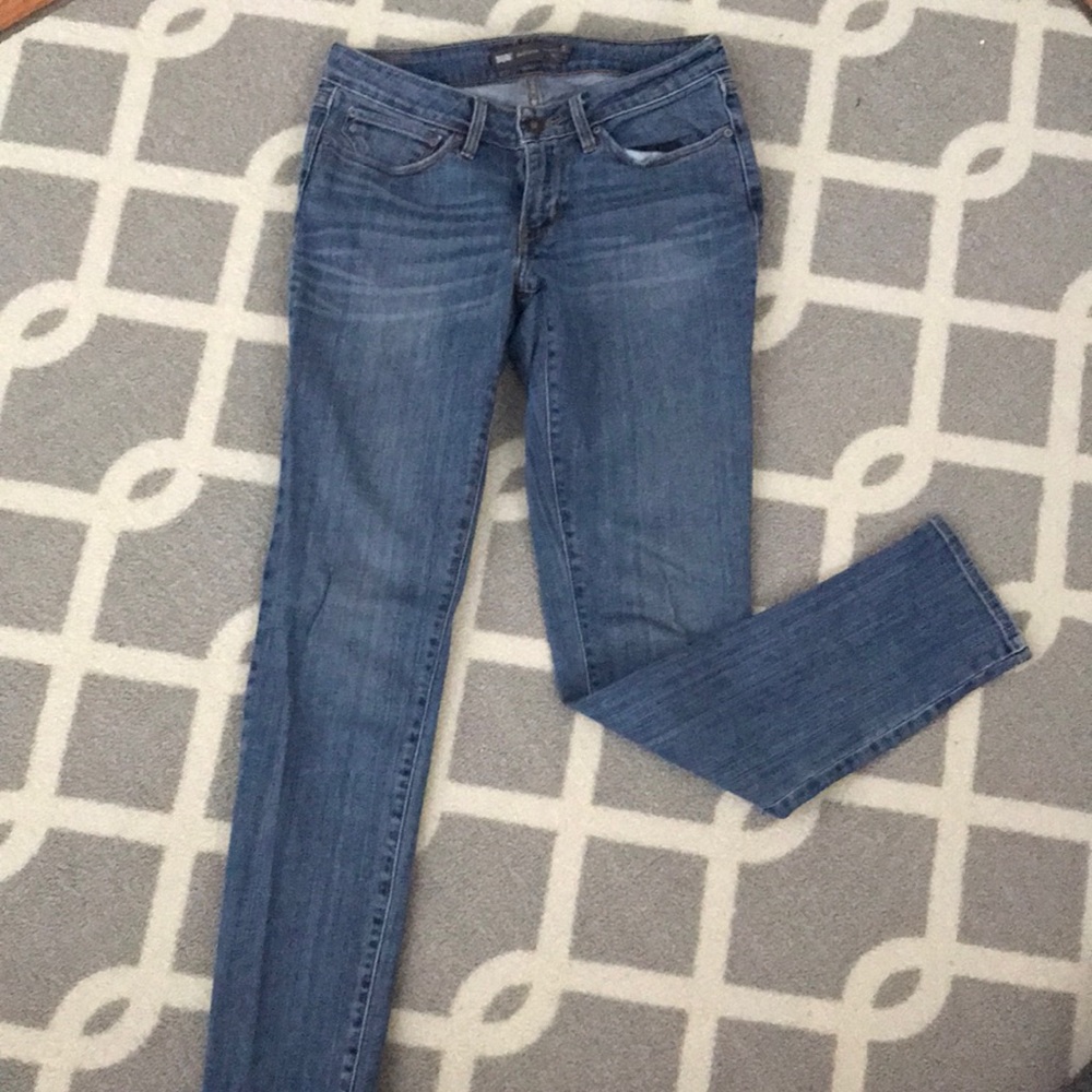 Levi’s bold curve jeans